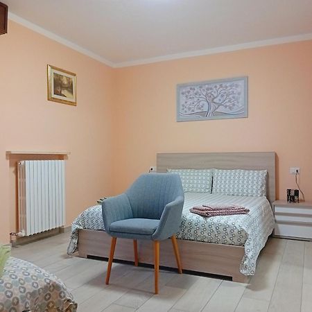 Casa Vacanze Kristina Brissago-Valtravaglia Екстериор снимка